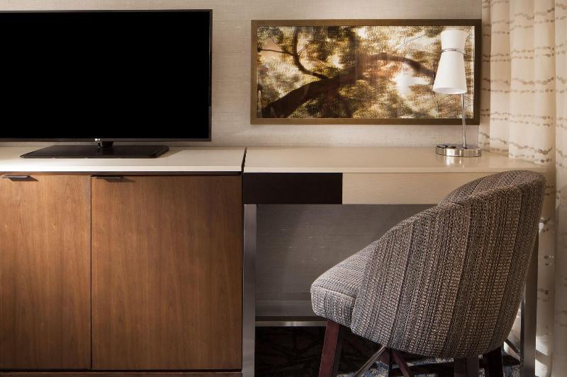 스탠다드 룸 킹사이즈 침대, The Westin Princeton At Forrestal Village