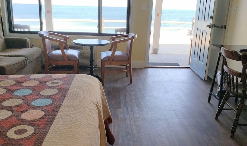 Номер Стандарт 2 Двуспальные Кровати, Pilgrim Sands  On Long Beach