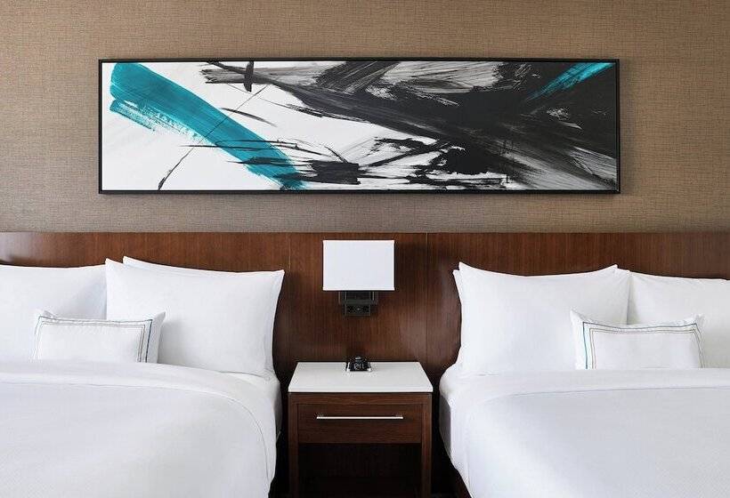 Номер Executive, Delta Hotels By Marriott Phoenix Mesa