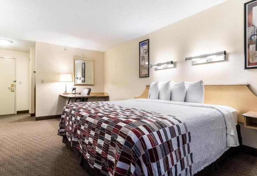 Номер Superior Кровать Кинг, Red Roof Inn Cleveland Airportmiddleburg Heights