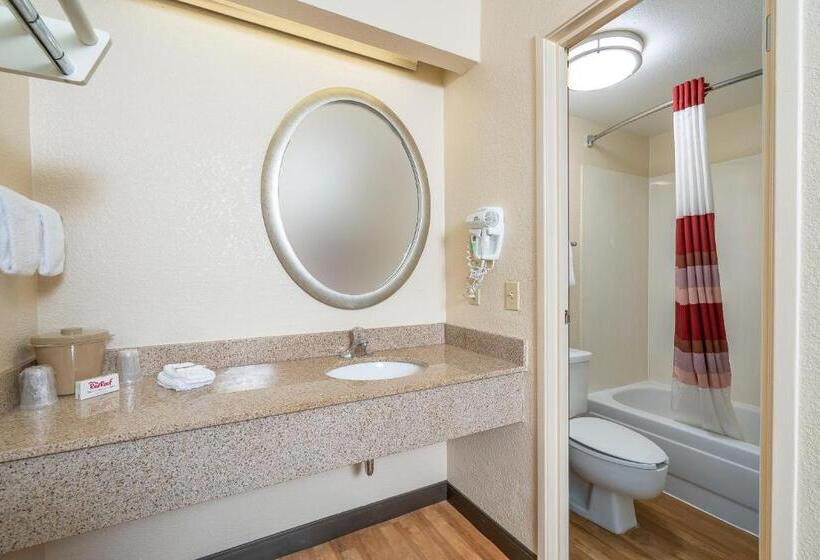 Номер Superior, Red Roof Inn Cleveland Airportmiddleburg Heights