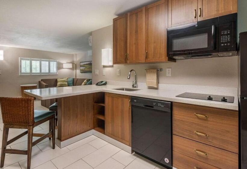 Люкс Кровать Кинг, Seafarer Inn & Suites, Ascend Hotel Collection