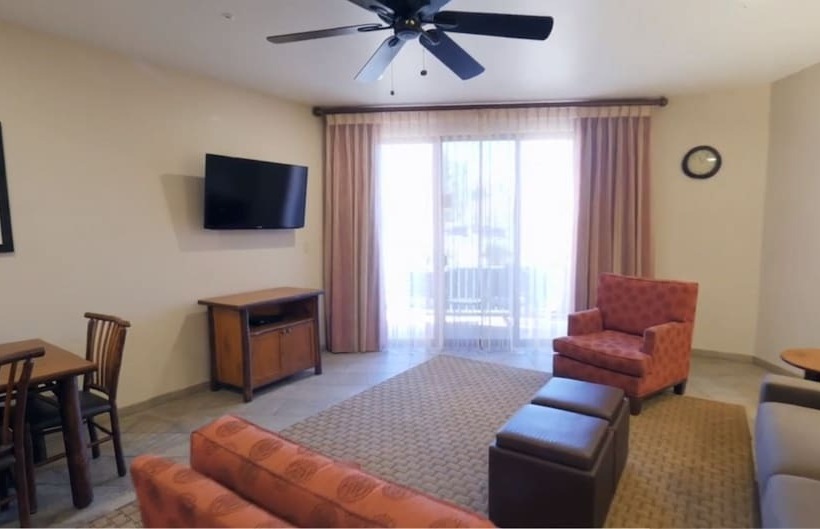 스위트, Bell Rock Inn