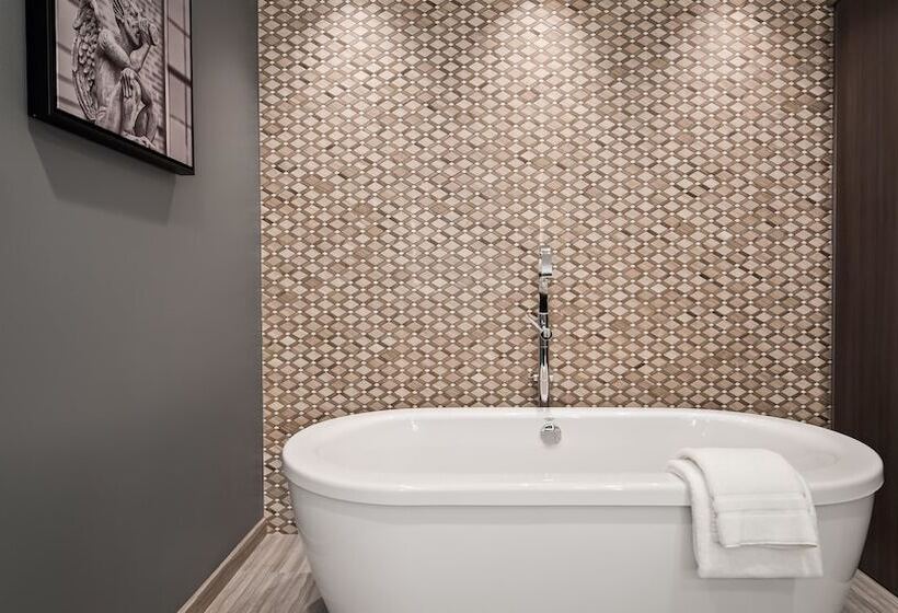Люкс Вид на Реку, Best Western Plus Franklin Square Inn