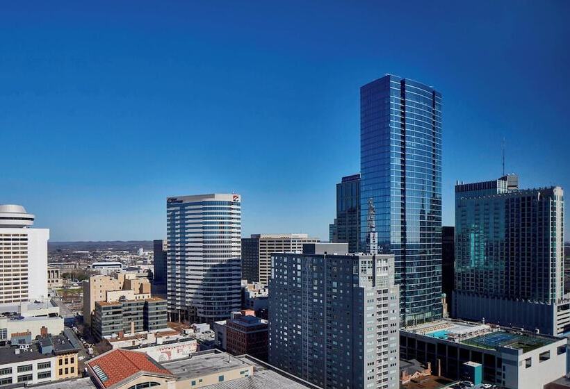 带2个双人床的标准工作室, Renaissance Nashville