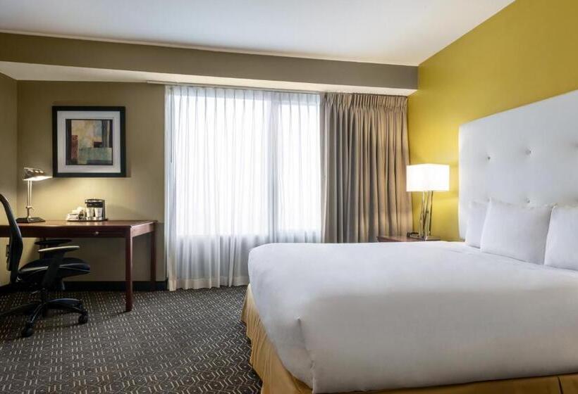 Junior Suite King Size Seng, Wyndham Springfield City Centre
