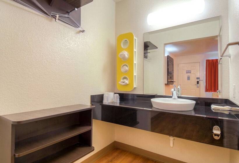 Номер Стандарт 2 Двуспальные Кровати, Motel 6 Chula Vista, Ca   San Diego