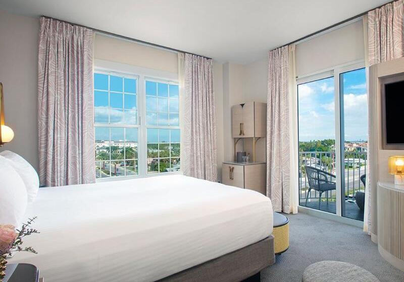 스탠다드 룸, The Don Cesar
