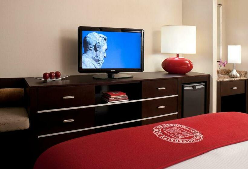 Стандартный Номер Кровать Кинг, The Statler Hotel At Cornell University