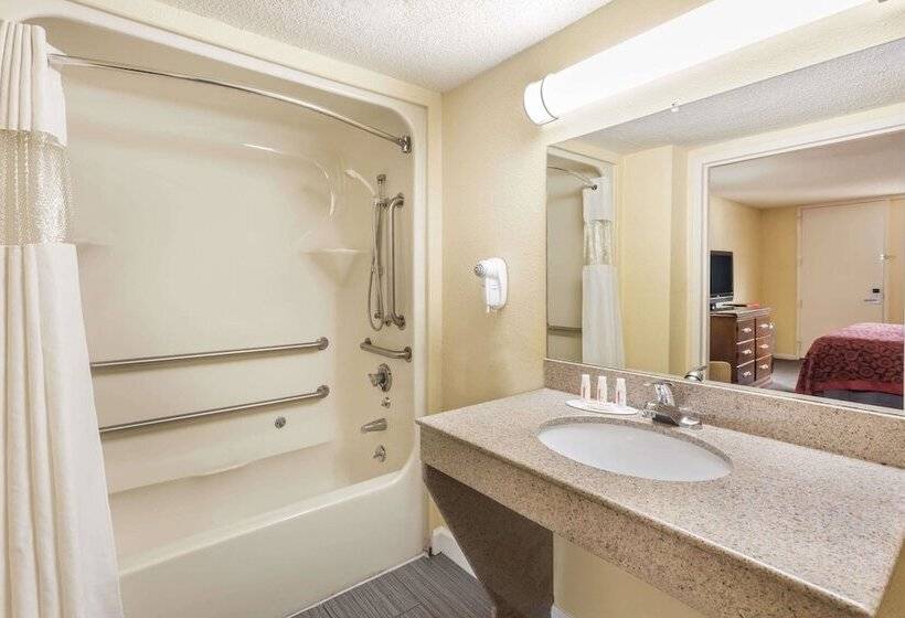 스탠다드 룸 더블 침대 2개, Days Inn By Wyndham College Park Airport Best Road