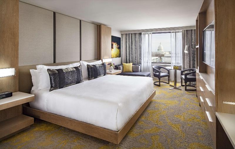 اتاق استاندارد با چشم‌انداز, Hilton Washington Dc Capitol Hill