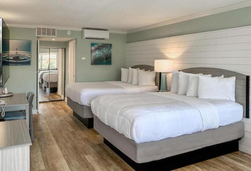 豪华房间, Thunderbird Beach Resort