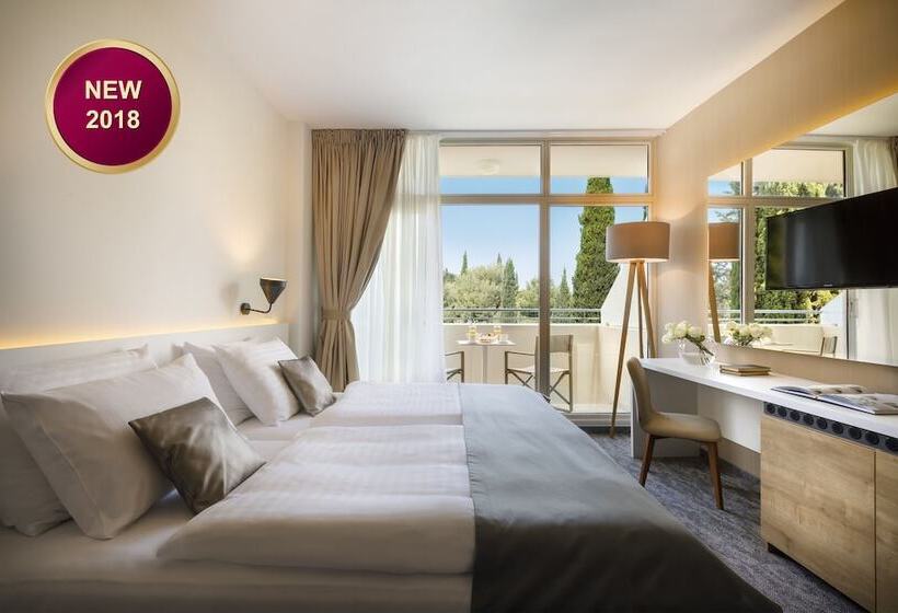 اتاق استاندارد با چشم‌انداز پارک, Remisens Hotel Albatros All Inclusive