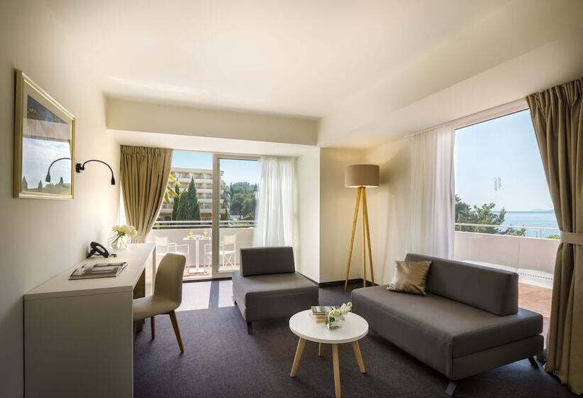 سوئیت کلاسیک, Remisens Hotel Albatros All Inclusive