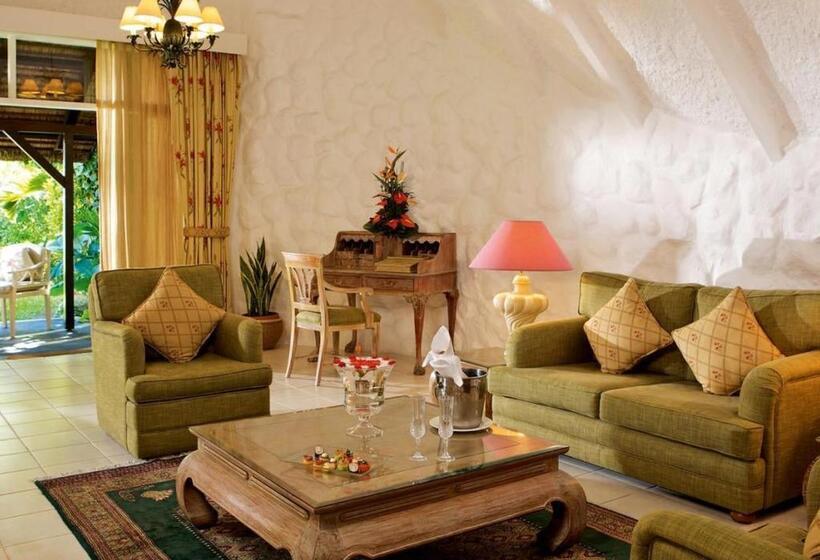سوئیت سینیور, La Pirogue Mauritius