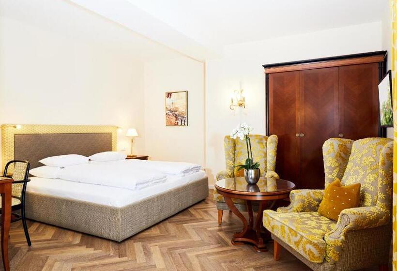 Номер Deluxe Внутренний, Parkhotel Graz   Traditional Luxury