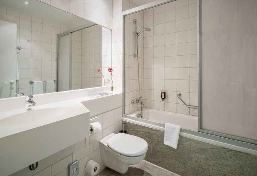 Номер Стандарт, Best Western Plus Hotel Excelsior