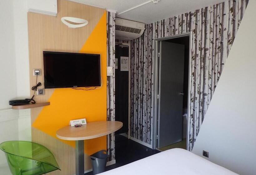 Номер Стандарт Двуспальная Кровать, Ibis Styles Annecy Centre Gare