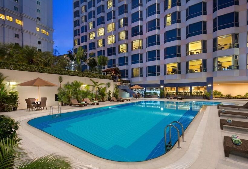 Номер Клуб, Millennium Hotel Sirih Jakarta