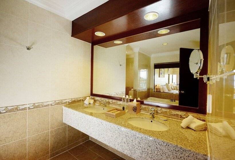 Шале 1 Спальня, Berjaya Langkawi Resort