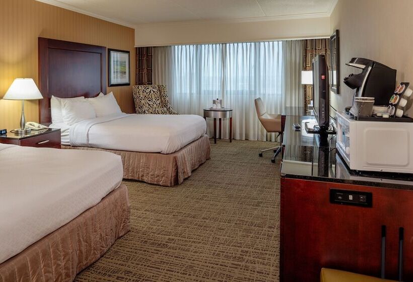 Номер Стандарт 2 Двуспальные Кровати, Crowne Plaza Hotel St. Louis Airport, An Ihg