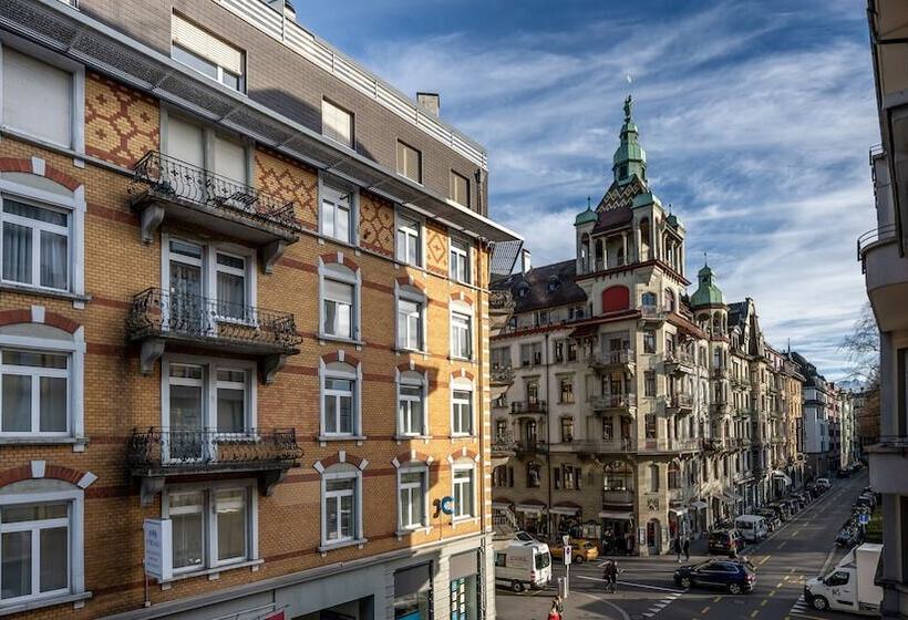 标准间, Central Luzern