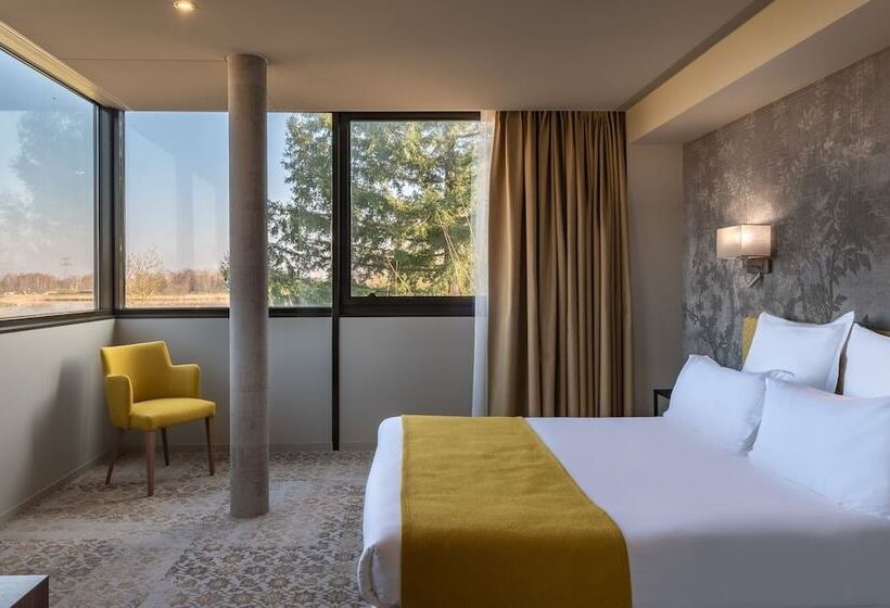 Люкс Повышенной Комфортности, Domaine Du Gouverneur, Hôtel, Restaurant & Golf