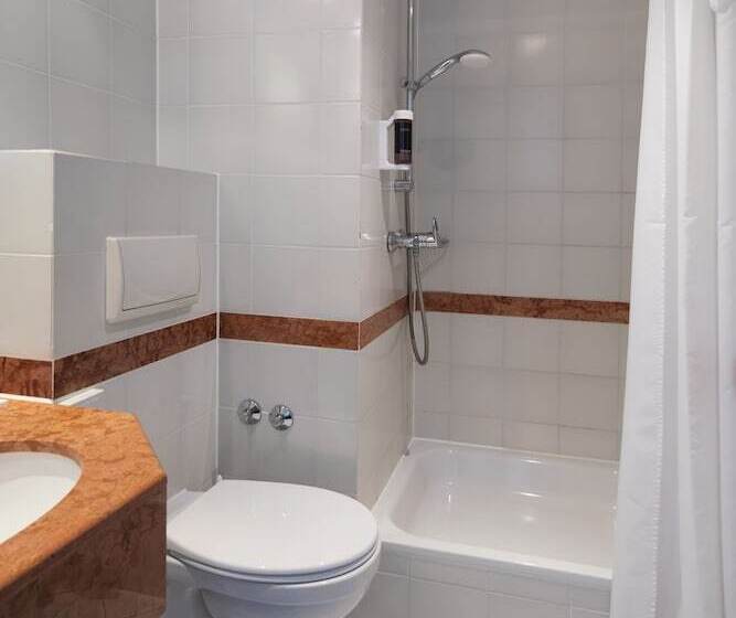 标准单人间, Achat Hotel Magdeburg