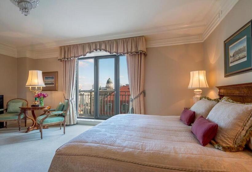 סוויטה נשיאותית, Regent Berlin, An Ihg