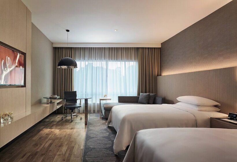 اتاق لوکس, Renaissance Kuala Lumpur Hotel & Convention Centre