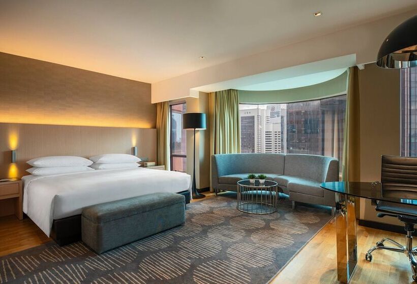 اتاق لوکس, Renaissance Kuala Lumpur Hotel & Convention Centre