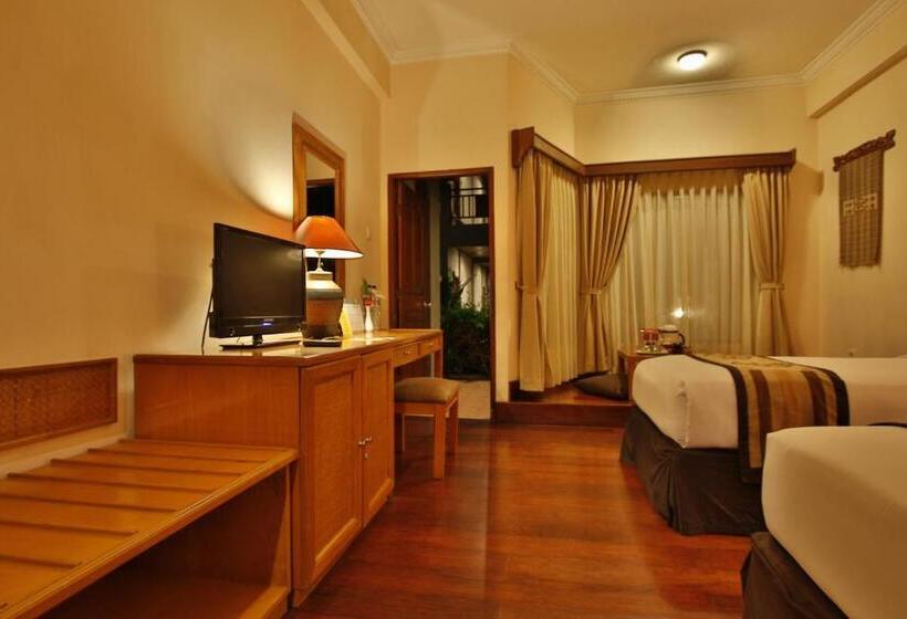 Номер Deluxe Вид на Сад, Jayakarta Hotel Lombok