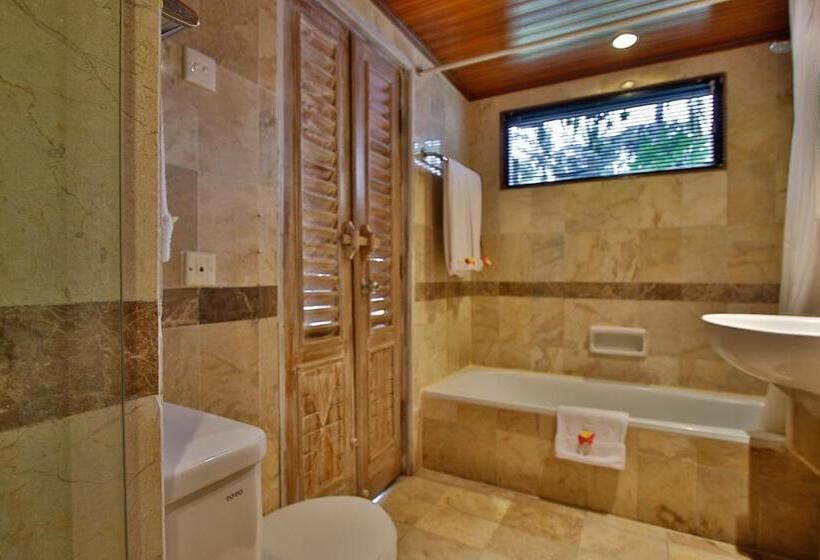 Полулюкс, Jayakarta Hotel Lombok