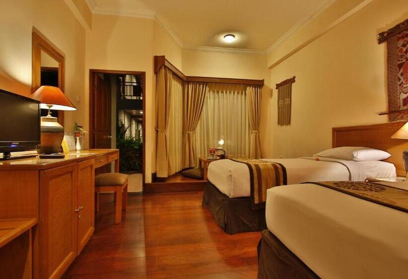 Номер Deluxe Вид на Сад, Jayakarta Hotel Lombok