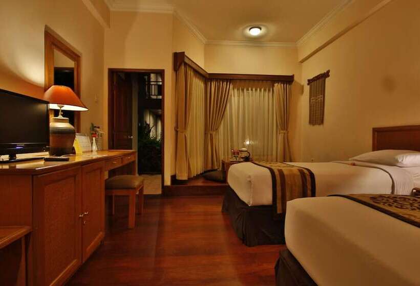 Номер Deluxe Вид на Сад, Jayakarta Hotel Lombok