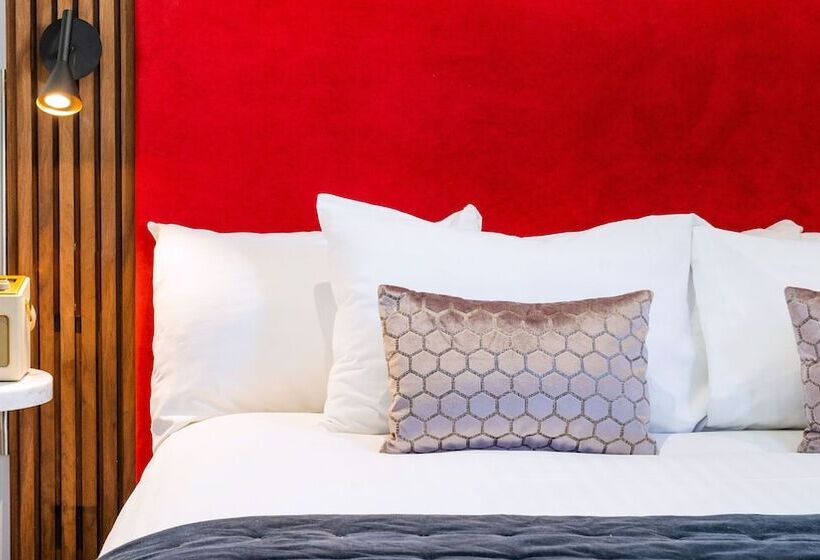 수피리어 룸, The Berkeley Square Hotel Bristol