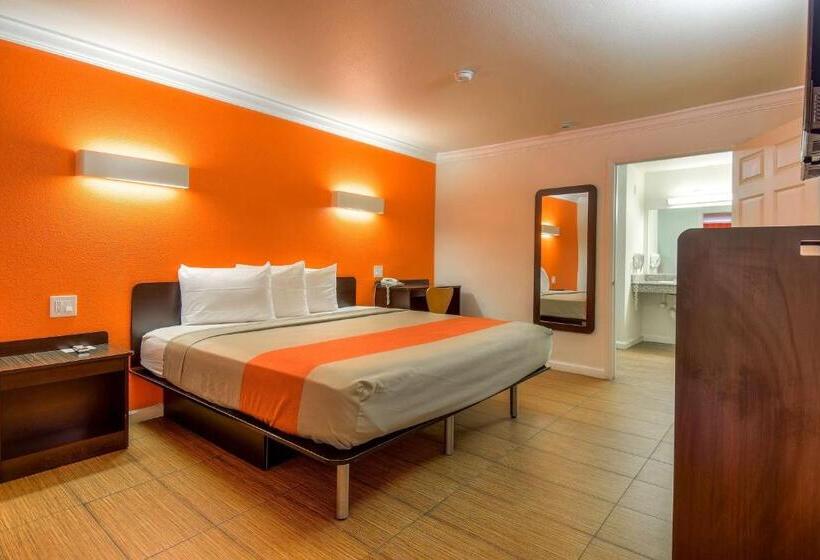 스탠다드 룸, Motel 6 Menifee, Ca