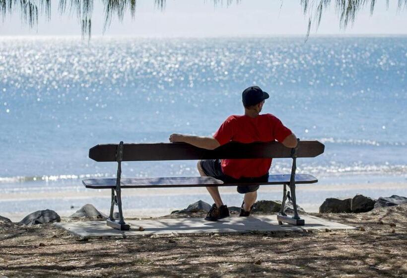 컴포트 룸, The Beach Motel Hervey Bay