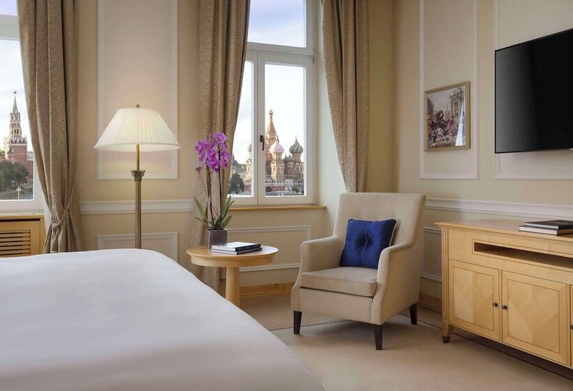Номер Deluxe, Baltschug Kempinski Moscow