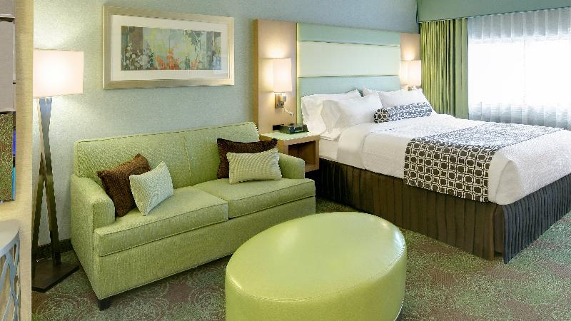 Номер Deluxe Кровать Кинг, Crowne Plaza Lansing, An Ihg