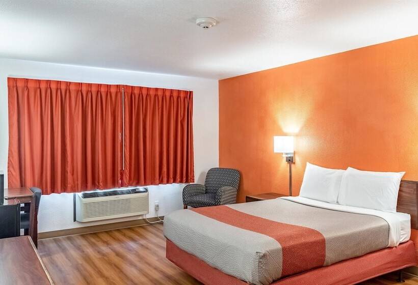 Номер Deluxe, Motel 6 Fond Du Lac, Wi