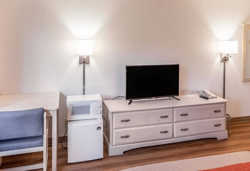 Номер Deluxe, Motel 6 Fond Du Lac, Wi