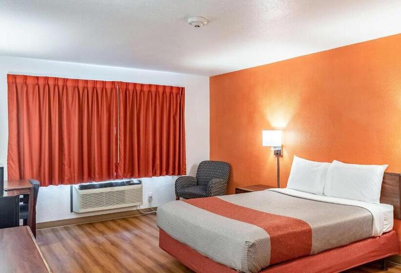 Номер Deluxe, Motel 6 Fond Du Lac, Wi