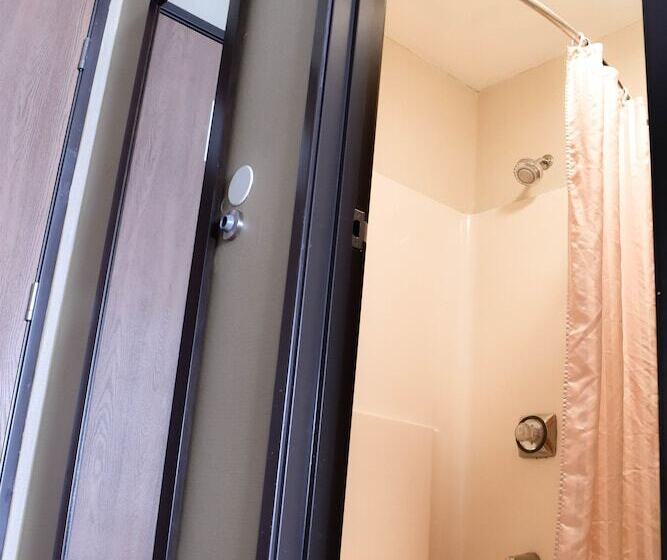 Люкс, Best Western Providence Warwick Airport Inn