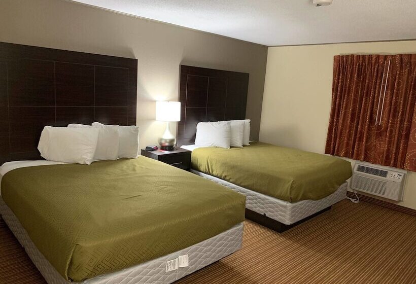 Номер Стандарт 2 Двуспальные Кровати, Econo Lodge Massena Hwy 37