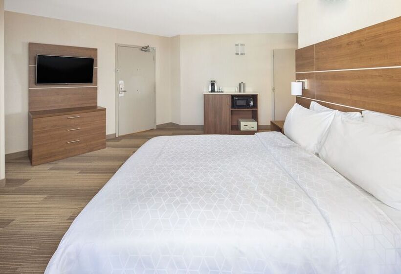 سوئیت برای معلولان, Holiday Inn Express San Diego Airport Old Town, An Ihg