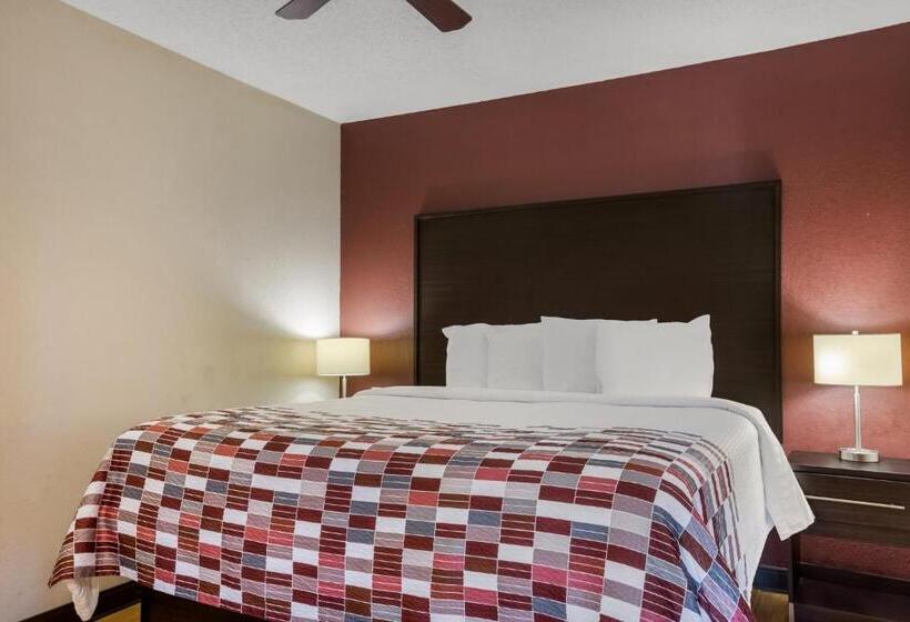Стандартный Номер Кровать Кинг, Red Roof Inn & Suites Statesboro  University