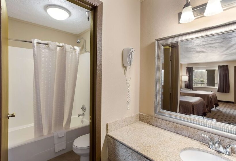 Номер Стандарт 2 Двуспальные Кровати, Surestay Hotel By Best Western Summersville