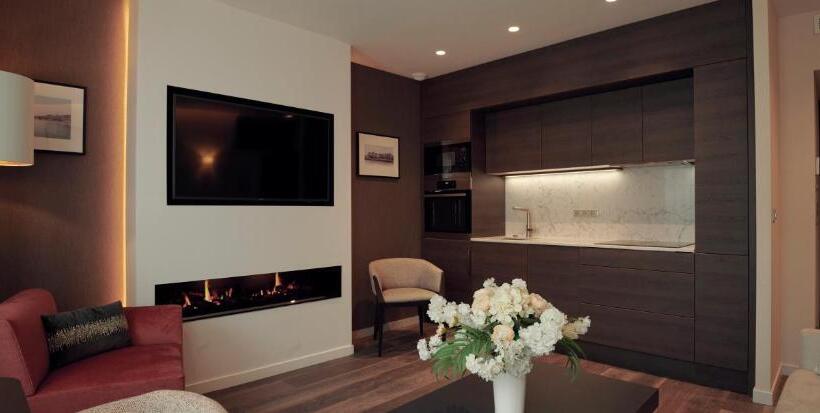 سوئیت با بالکن, Roi De Sicile   Rivoli    Luxury Apartment