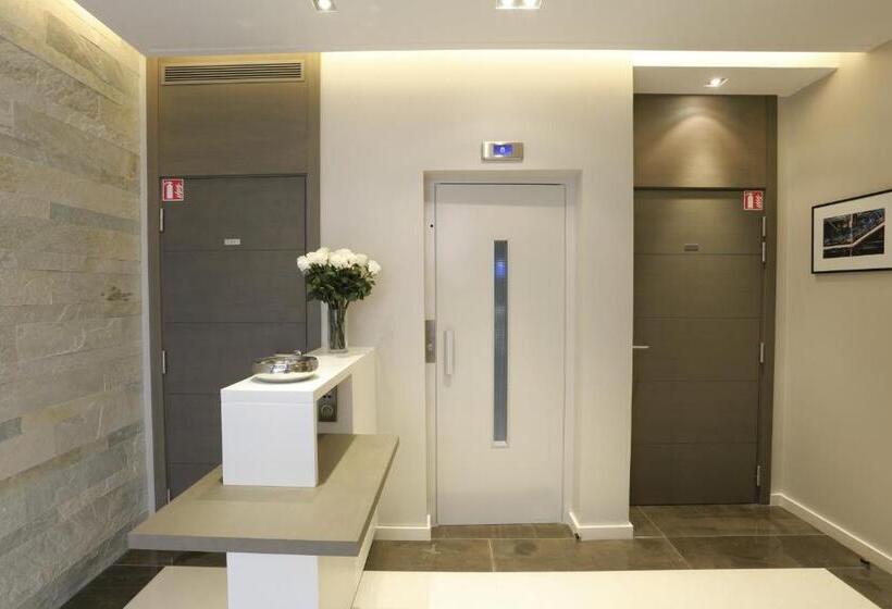 استودیوی لوکس, Roi De Sicile   Rivoli    Luxury Apartment